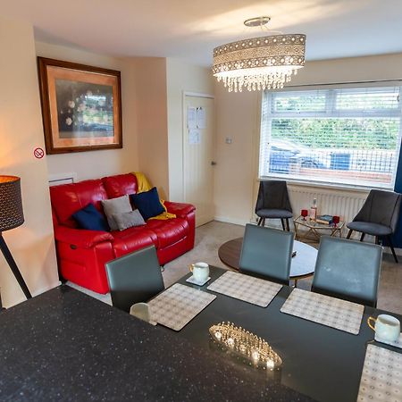 Og Stays Ii- 3Bedroom House Near Nissan & Stadium, Free Parking 森德兰 外观 照片