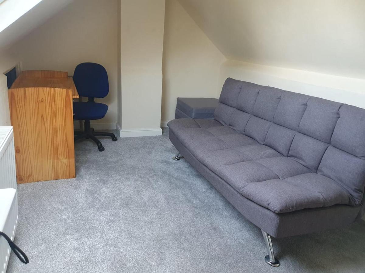 Og Stays Ii- 3Bedroom House Near Nissan & Stadium, Free Parking 森德兰 外观 照片