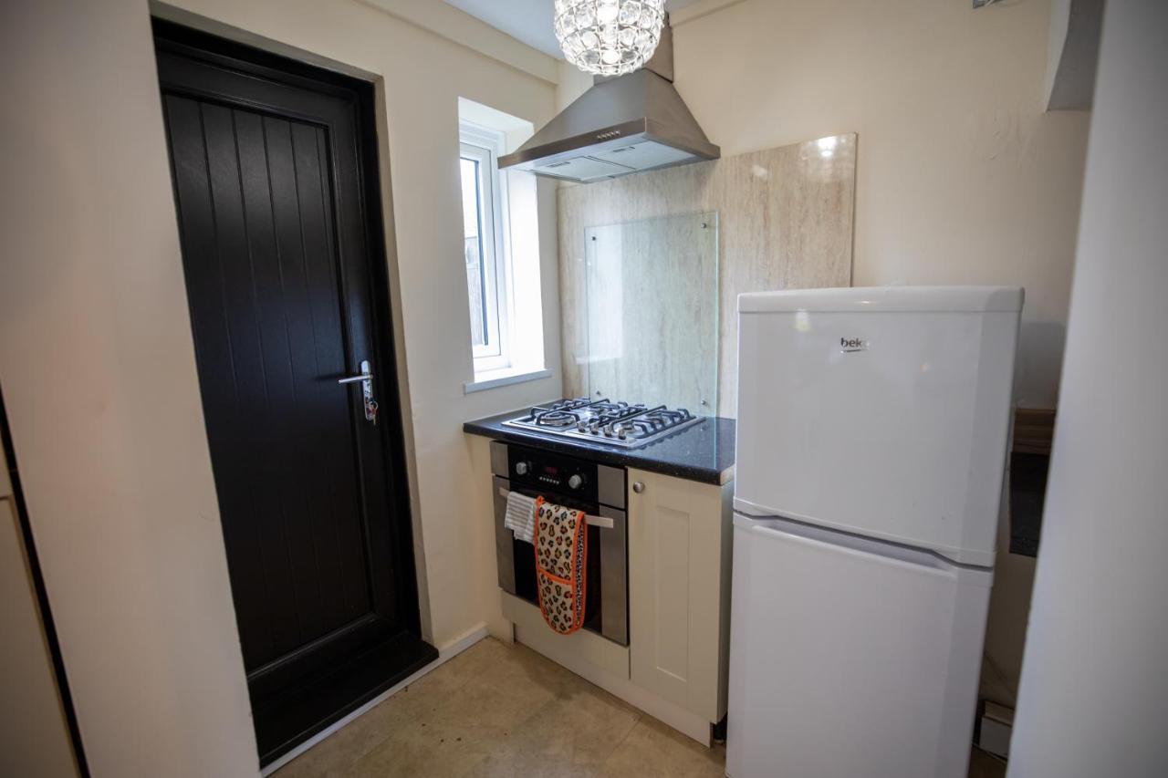 Og Stays Ii- 3Bedroom House Near Nissan & Stadium, Free Parking 森德兰 外观 照片